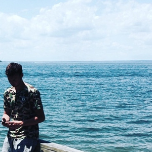 老师憋不住穿小内内尿急知乎
